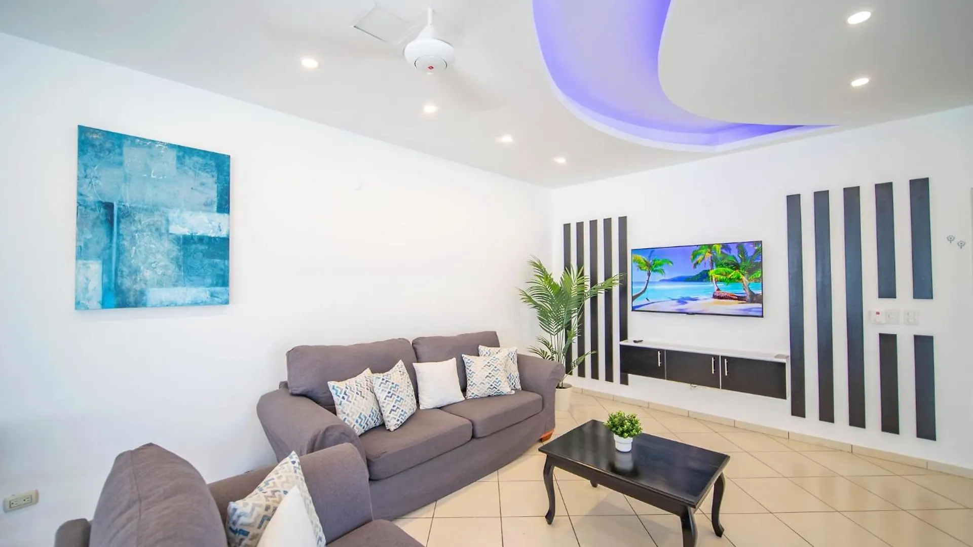 2Br Luxury Apartment In Heart Of Nightlife Area República Dominicana